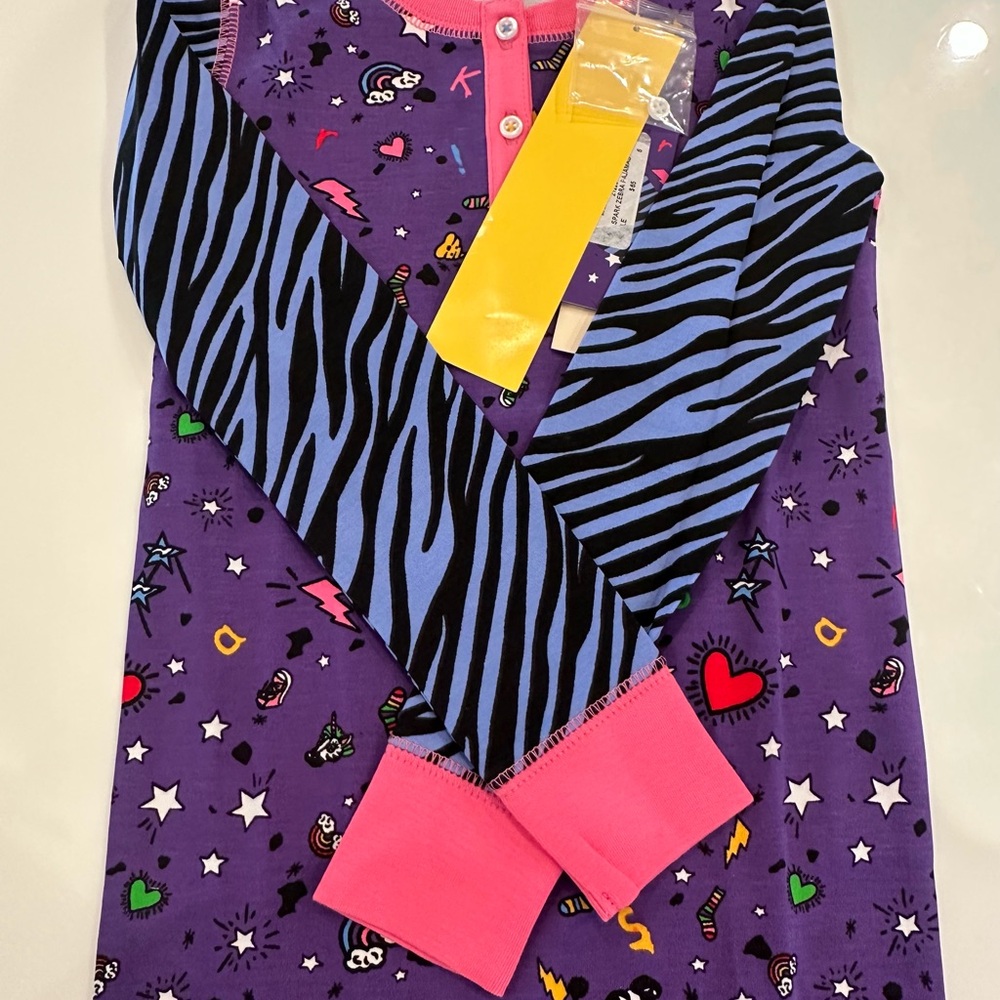 Roller Rabbit x Sparkella Pajama Set - Picture 2 of 3